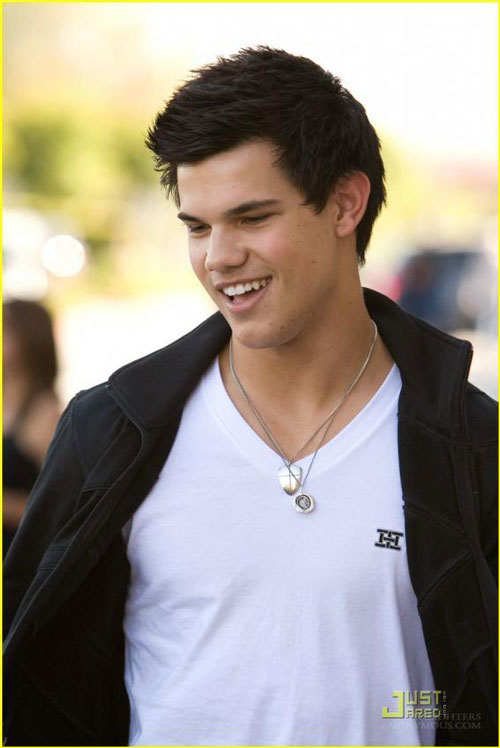 taylor_lautner_shop1.jpg